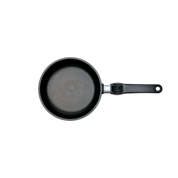 Frying Pan with removable handle