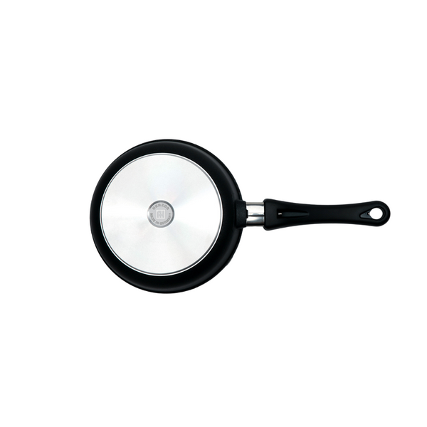 Frying pan with rain drop handle